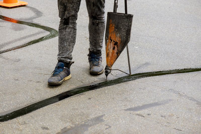 Asphalt Sealcoating in Tampa, FL