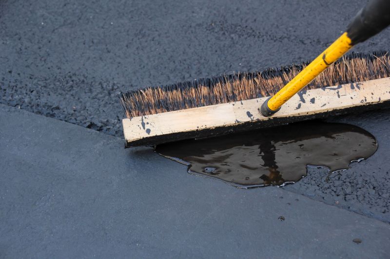 Blacktop Sealing in Miami Dade County, FL