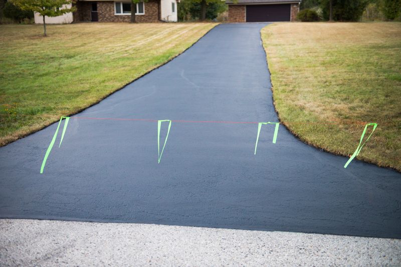 Tar Driveway Sealing in Fort Myers, FL